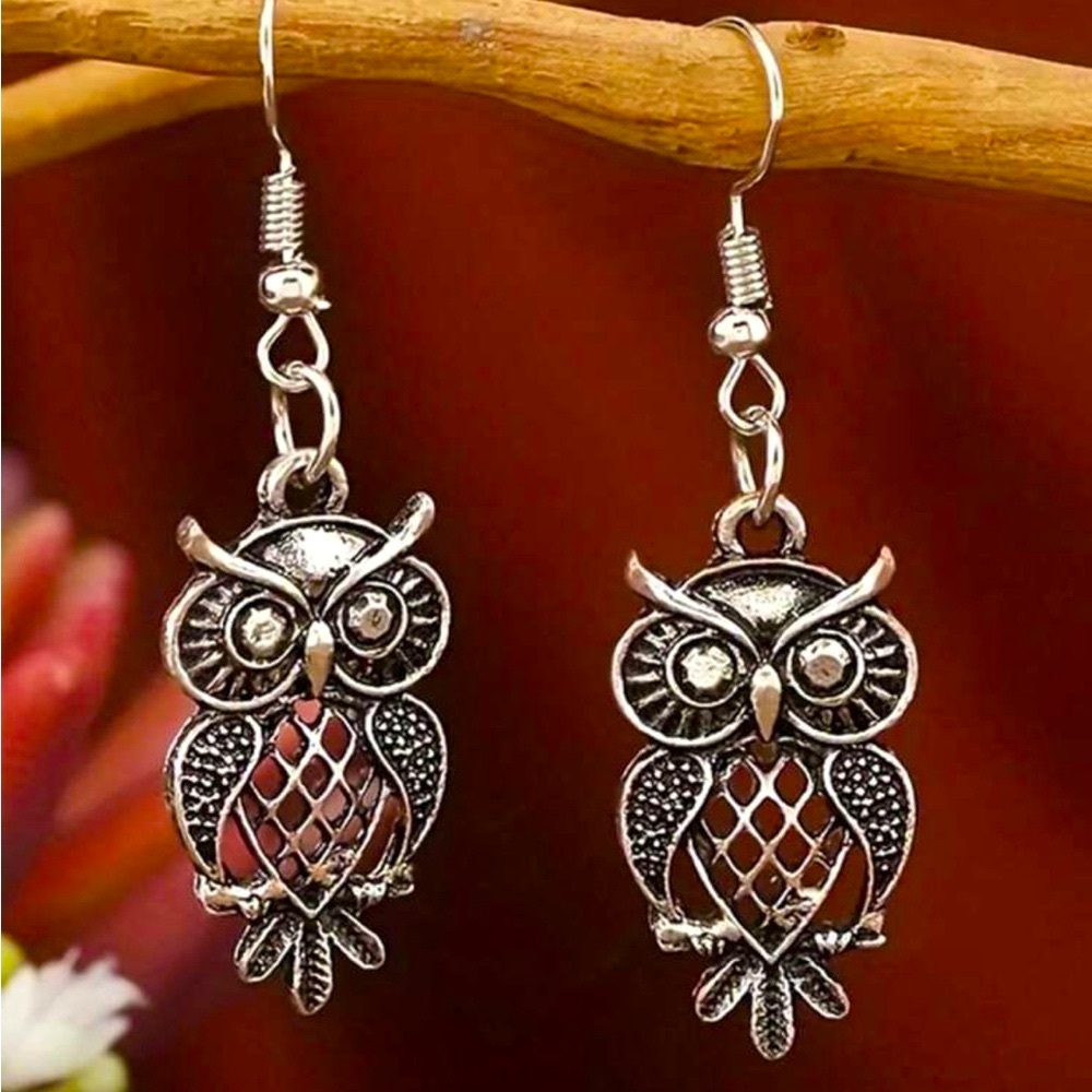 Vintage Silver Owl Drop Earrings NEW 🏷️